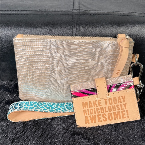 Consuela Beige Wristlet 3pc with Multicolor Card Holder - Picture 3 of 5